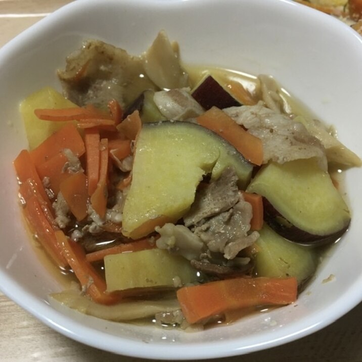 夕飯に♪舞茸とさつまいもの甘辛煮